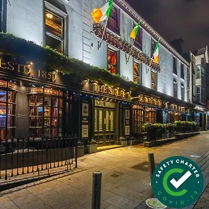 *** Hotel Skeffington Arms Ireland