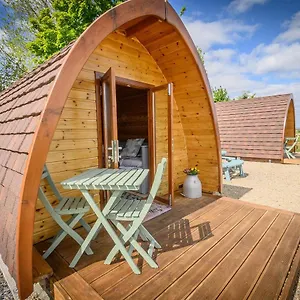  Chalet Glamping At Doon Angus Farm Ireland